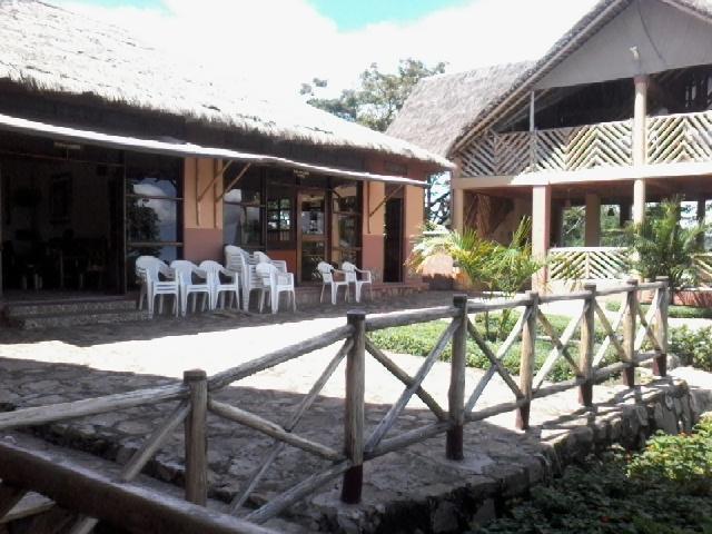 Lakeside Escape - Uganda Hotel Mpenja Buitenkant foto