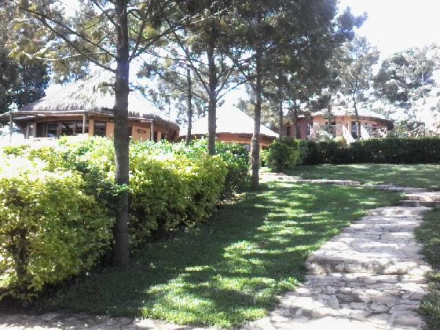 Lakeside Escape - Uganda Hotel Mpenja Buitenkant foto